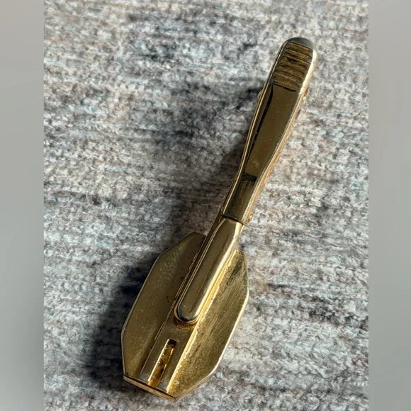 Vintage Celine Onyx Gold Carriage Horse Tie Clip Tie Bar Lux Designer Equestrian
